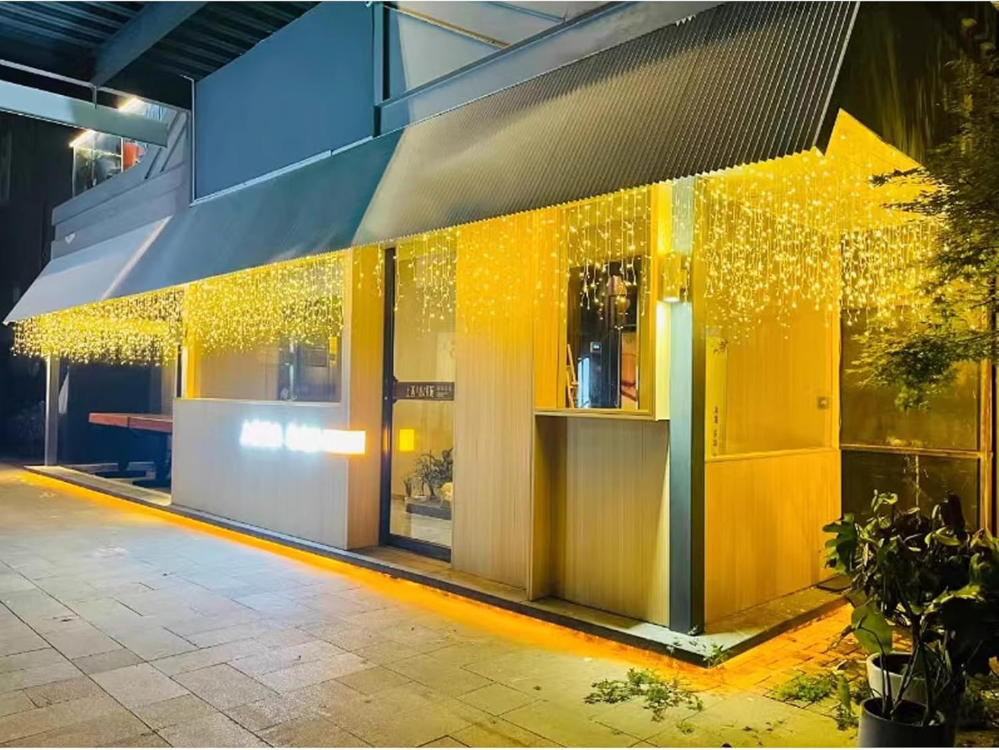 LED Fairy Waterfall String Lights, Connectable Ceiling Hanging Twinkle